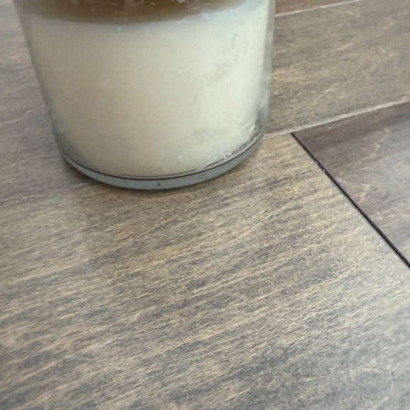 Bath & Body Works Champagne Toast Candle - Picture 4 of 5